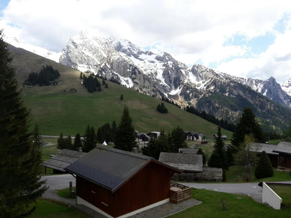 Combe Blanche 1309 Lägenhet Manigod Exteriör bild
